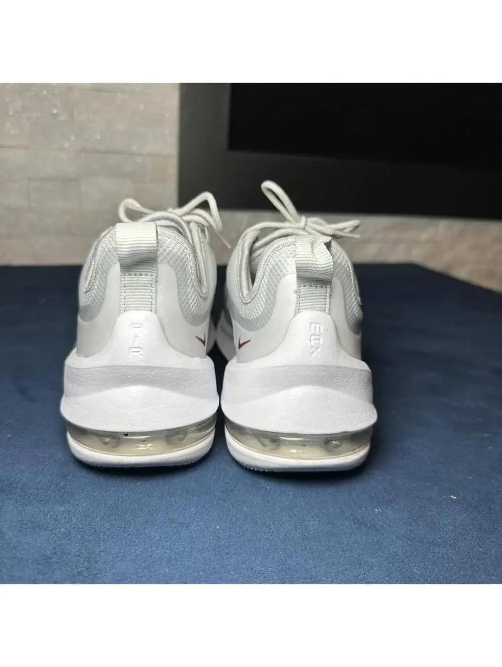Nike Women's White and Grey Trainer